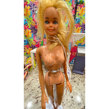 Load image into Gallery viewer, Vintage Mattel 1978 Sun Lovin’ Malibu Barbie Doll #1067  Nude Tan Lines #2