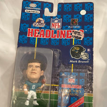 Load image into Gallery viewer, 1997 NFL Headliners Bobble Mark Brunell #8 Football Action Figure
