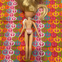 Load image into Gallery viewer, Bratz Cloe Neon Runway Designer Streaks Pink Doll Lot 20B-70 Nude Fashion Doll Only