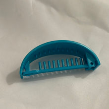 Load image into Gallery viewer, Doll Teal Barbie Styling Hair Comb Barrett #1 3.5" (Pre-owned)