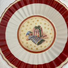 Load image into Gallery viewer, Villeroy & Boch Christmas Toy's Fantasy Clown Gift Candy Dish #3879