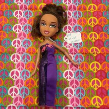 Load image into Gallery viewer, Bratz Yasmin The Fashion Show Evening Dress Doll Lot 20B #61