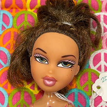 Load image into Gallery viewer, Bratz Yasmin The Fashion Show Evening Dress Doll Lot 20B #61