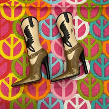 Load image into Gallery viewer, Bratz Footwear Wild Wild West Yasmin Cowboy Boots