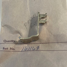 Load image into Gallery viewer, Singer Sewing Machine #161169 Pressure Foot Attachment (Pre-owned)