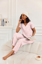 Load image into Gallery viewer, Ekouaer 2 Piece Womens Pajamas Short Sleeve Top and Long Pants Pjs Set Printed Sleepwear with Pocket Valentine's Day Gift Rose Pink Leopard XX-Large
