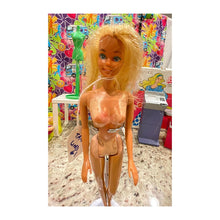 Load image into Gallery viewer, Vintage Mattel 1978 Sun Lovin’ Malibu Barbie Doll #1067  Nude Tan Lines #1