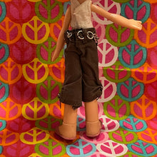 Load image into Gallery viewer, Bratz Kidz Cloe Doll Capri Pants, Top Shoes