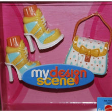 Load image into Gallery viewer, Mattel 2004 My Design Scene Boots & Purse Accessory Pack H4073