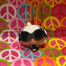 Load image into Gallery viewer, L.O.L. Surprise! O.M.G. Uptown Girl Fashion Doll