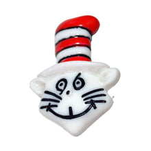 Load image into Gallery viewer, Cat Hat Smiling Face Resin Top Hat Cabochon Coat Pinback Brooch