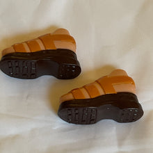 Load image into Gallery viewer, Bratz Boyz Doll Rust Tan Platform Sandal Shoes (Pre-owned)