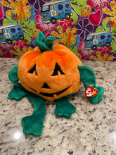 Load image into Gallery viewer, Ty Beanie Buddy Pumkin The Jack 'O Lantern Halloween (Retired)