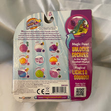 Load image into Gallery viewer, 2012 Waverly and the Magic Seashells Pearl Seashell with Pet Toy