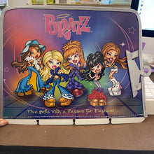 Load image into Gallery viewer, Bratz Dolls Carrying Case Page - The girls with a Passion for Fashion (Pre-owned)