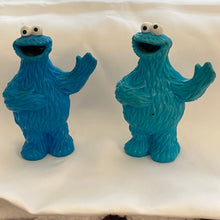 Load image into Gallery viewer, Applause Sesame Street Muppet Blue Cookie Monster 2pcs (Pre-owned)