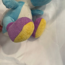 Load image into Gallery viewer, 2010 Nintendo Yoshi Blue Plush 6.5" Animal (Pre-owned)