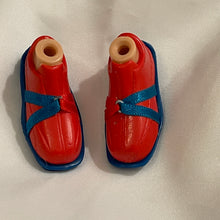 Load image into Gallery viewer, Bratz Doll Tokyo A Go Go Fianna Red &amp; Blue Ribbon Tennis Shoes (Pre-Owned)
