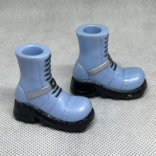 Load image into Gallery viewer, MGA Bratz Strut it Jade Doll First Edition Light Blue Platform High Top Lace Boots (Pre-owned)
