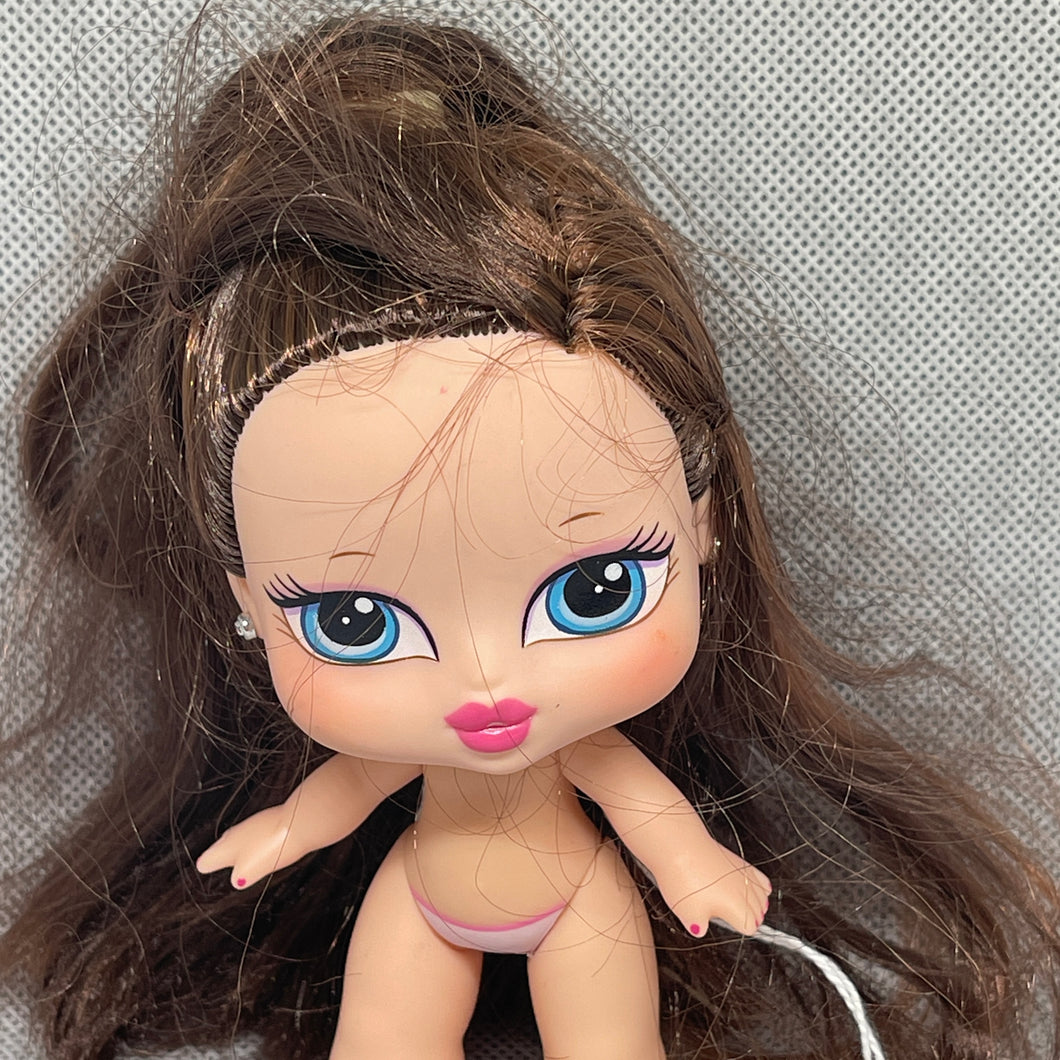 MGA Bratz Babyz Doll Hair Flair Dana Doll Earring Pink Lipstick 4.5