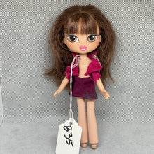 Load image into Gallery viewer, MGA Bratz Girlz Kidz Sisterz Doll Lilani BrownHair Pink Lipstick 6" (Pre-Owned) #B-35