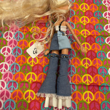 Load image into Gallery viewer, Bratz Alwayz Cloe Blonde Doll Shoes, Clothing, Long Pony Tail As Shown