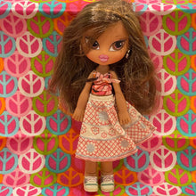 Load image into Gallery viewer, Bratz Kidz Yasmin Doll Skirt Top Shoes