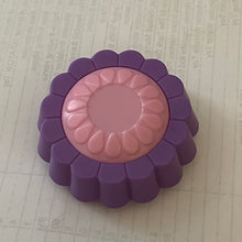 Load image into Gallery viewer, Burger King 2010 Moxie Girlz Be True! Be You! Light Up Clip Pendant NEW