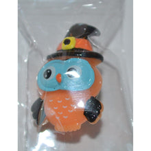 Load image into Gallery viewer, Halloween Brooch Orange Owl Hat Blue Eyes Resin Cabochon Lapel Pinback