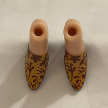 Load image into Gallery viewer, Bratz Footwear Cloe Style It! Brown Floral High Heel Clog Shoes