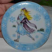 Load image into Gallery viewer, Alice in Winterland Glass Coasters 4pc Gift Set