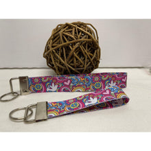 Load image into Gallery viewer, Mother & Daughter Groovy Pink Peace Sign Symbol White Dove 7/8" Grosgrain Keychain Wristlet Bracelets