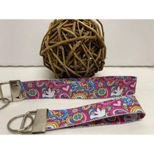 Load image into Gallery viewer, Mother & Daughter Groovy Pink Peace Sign Symbol White Dove 7/8" Grosgrain Keychain Wristlet Bracelets