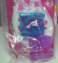 Load image into Gallery viewer, McDonald&#39;s 2013 Happy Meal Girls Justice Magnetic Note Clips Toy # 5
