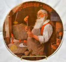 Load image into Gallery viewer, Vtg Bradford Exchange Norman Rockwell Plate Christmas 1984 Santa In His Workshop (Pre-owned)