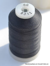Load image into Gallery viewer, Vintage Utica/Gudebrod Pure K-O SILK Sewing THREAD Spools