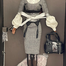 Load image into Gallery viewer, 2006 Fashion Royalty Adele Makeda Style Renaissance Doll Fashion Royalty #91120