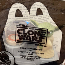 Load image into Gallery viewer, McDonald&#39;s 2011 Happy Meal Star Wars Yoda Levitator Toy #3
