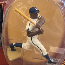 Load image into Gallery viewer, Vtg Starting Lineup 1998 Buck Leonard Homestead Grays MLB Cooperstown Figure & Card