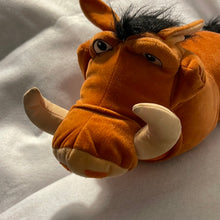 Load image into Gallery viewer, Hasbro 2003 Disney Lion King 16" Pumbaa Plush Animal #10260 (Pre-owned)