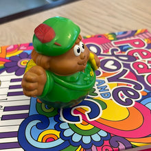 Load image into Gallery viewer, 2004 Playskool Weebles Wobble Robin Hood Preschool Figure (Pre-owned)