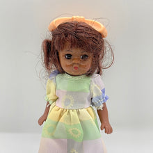 Load image into Gallery viewer, McDonald's 2005 Madame Alexander Jump Rope Doll Toy #2 (pre-owned)