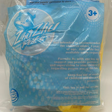 Load image into Gallery viewer, Burger King 2010 Surfin' Zhu Zhu Pets Shamrock Hamster