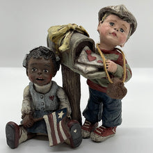 Load image into Gallery viewer, Sarah's Attic 1990 Forever in Our Hearts Figurine Limited Edition #3462/10000 (Pre-owned)