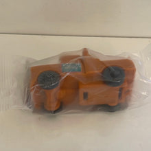 Load image into Gallery viewer, Kellogg 2006 Cars Movie Mater Tow Truck Cereal Promo Toy