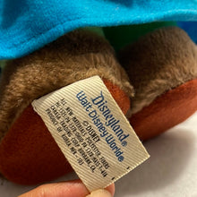 Load image into Gallery viewer, Disneyland Walt Disney World Snow White Happy 7" Plush Doll Toy (Pre-Owned)