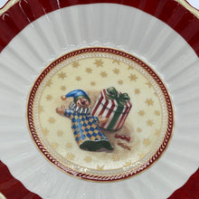 Load image into Gallery viewer, Villeroy & Boch Christmas Toy's Fantasy Clown Gift Candy Dish #3879