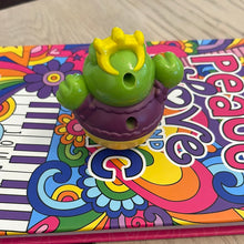 Load image into Gallery viewer, 2004 Playskool Weebles King Frog Preschool Figure (Pre-owned)