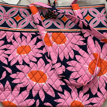 Load image into Gallery viewer, Vera Bradley Loves Me Pink Floral Print Tote Purse HandBag Quilted Retired