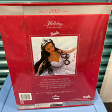 Load image into Gallery viewer, Mattel 2001 Holiday Celebration Barbie Doll African American #50305
